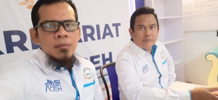 Ketua JMSI Aceh Hendro Saky dan Sekretaris Akhiruddin Mahjuddin. Foto: ist.