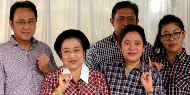 Presiden Kelima RI, Megawati Soekarnoputri dan keluarga. (istimewa/net)