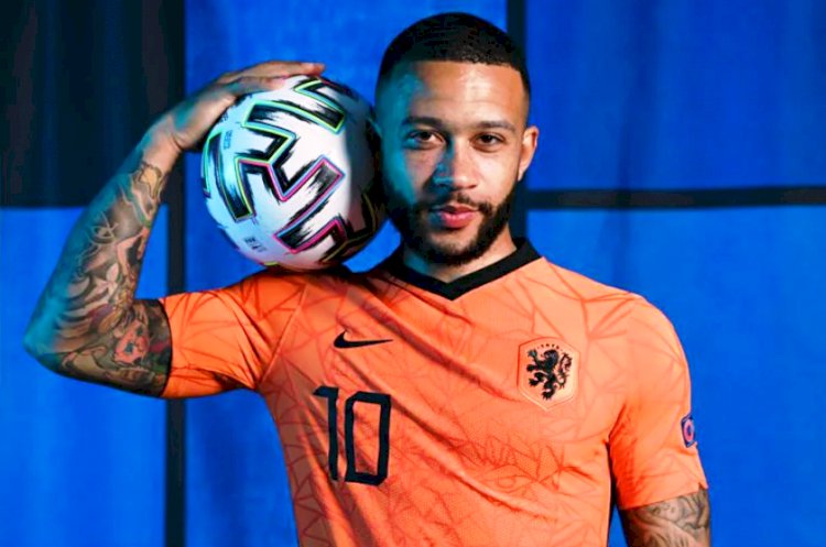 Striker Belanda Memphis Depay siap beraksi jebol gawang Ukraina di pertandingan pertama Grup C Piala Eropa 2020. (uefa/rmolsumsel.id)