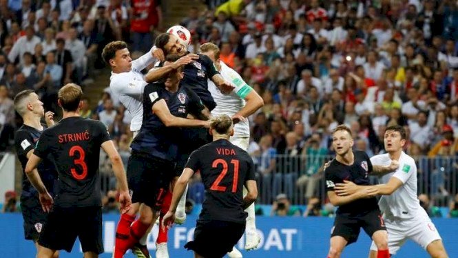Timnas Kroasia saat melawan timnas Inggris di Laga Pertama grup D. (istimewa/rmolsumsel.id)