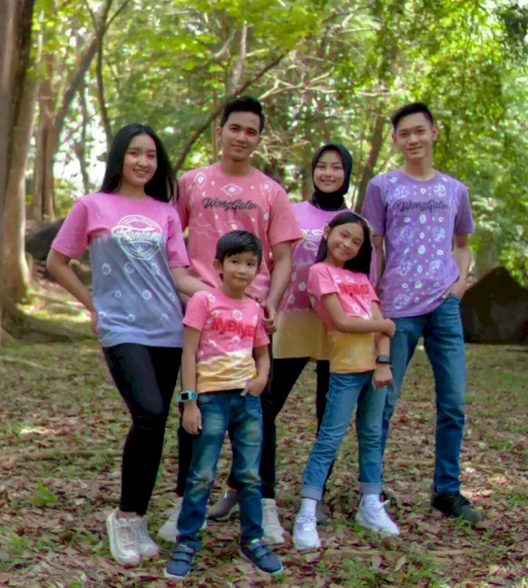Kaos Nyenyes Jumputan Series. (Ist/Dok. Kaos Nyenyes)