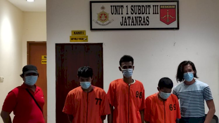 Para pelaku pencurian fiber optik BUMN ditangkap. (Elko Bima/rmolsumsel.id)