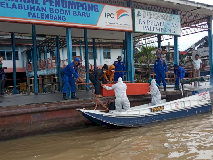 Ditpolairud Polda Sumsel menghadirkan Ambulan Apung/ist/rmolsumsel.id