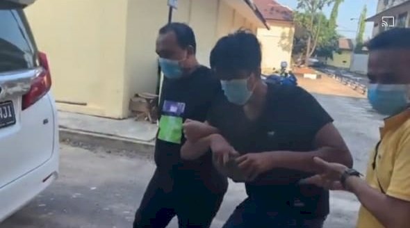 Subdit Jatanras Ditreskrimum Polda Sumsel berhasil menangkap  dua pelaku pembobol Apotek K-Nia Pharmacy yang terletak di Jalan OPI Raya/Ist/rmolsumsel.id