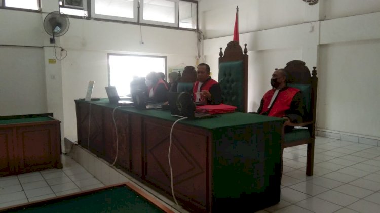 Majelis Hakim membacakan vonis penjara seumur hidup untuk terdakwa Chairul Basri/Yosep Indra Praja/rmolsumsel.id