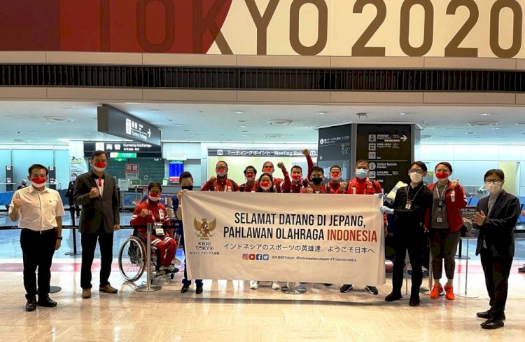 Kloter pertama kontingen Indonesia yang akan berjuang di Paralimpiade Tokyo 2020 tiba di Bandara Narita. (NPC  Indonesia/rmolsumsel.id)
