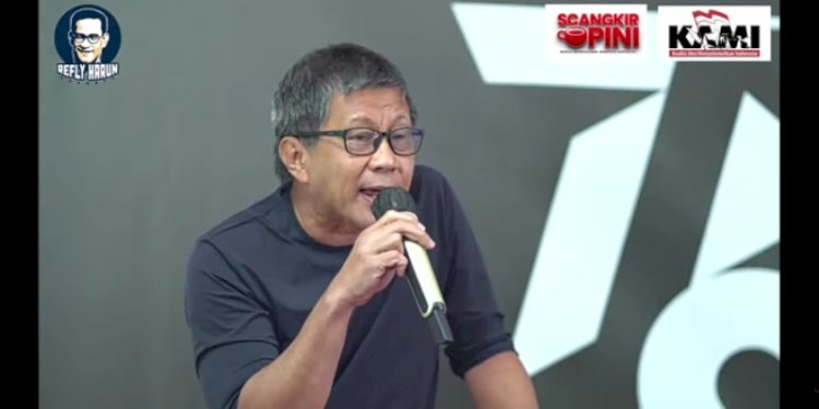 Rocky Gerung saat hadiri acara KAMI bertajuk "Ibu Pertiwi Masih Menangis"/Repro