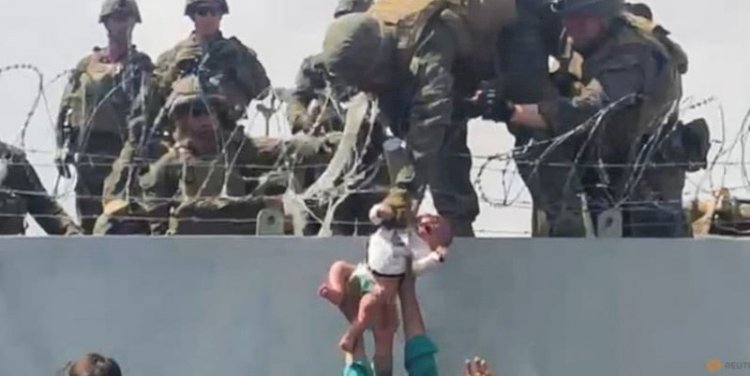 Tentara As mengevakuasi oengungsi Afghanistan/net