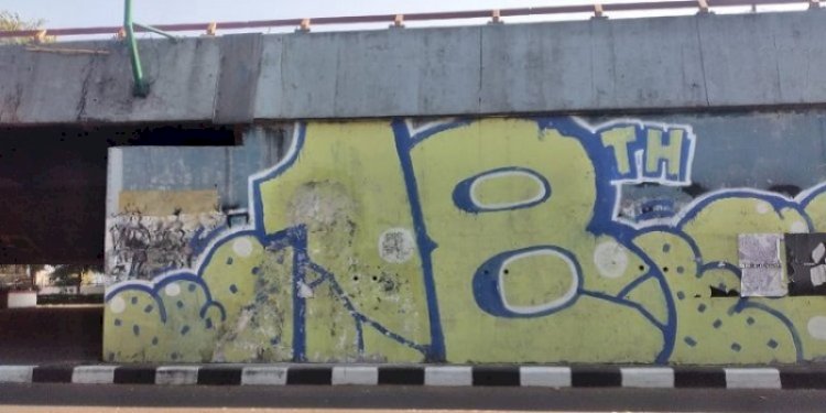 Mural mirip Jokowi di Bandung/net
