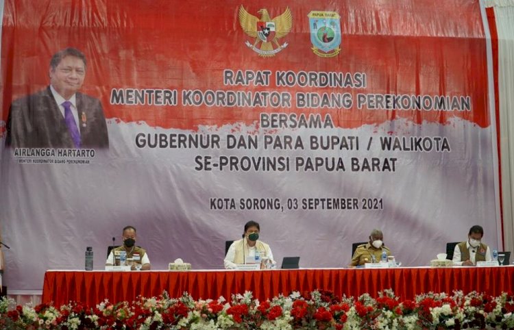 Menko Perekonomian Airlangga Hartato dalam Rakor bersama Gubernur dan Bupati se-Provinsi Papua Barat/ist