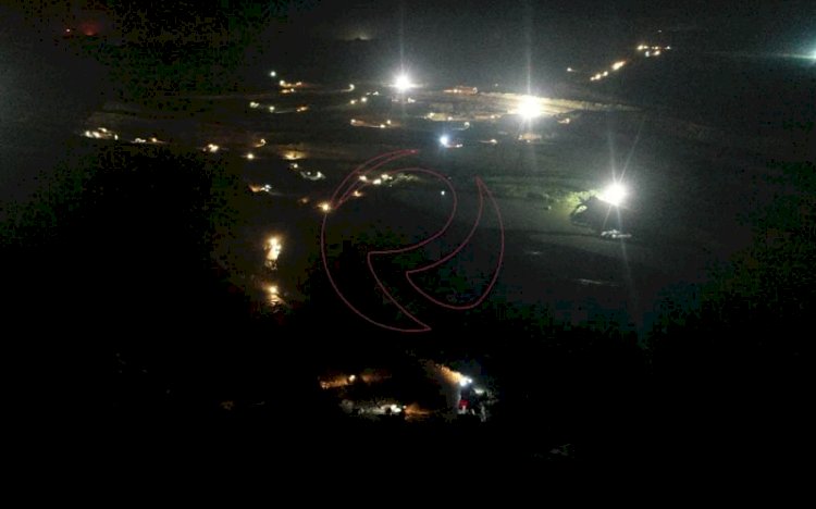 Ilustrasi: Aktivitas tambang di areal PT MPC pada malam hari. Di kawasan ini juga pernah terjadi kecelakaan tambang pada 2021 lalu.