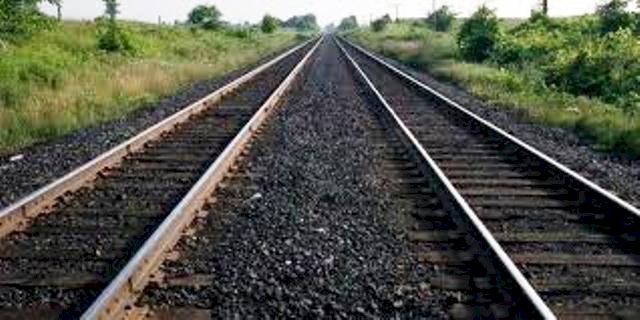 Ilustrasi double track. (Net/rmolsumsel.id)