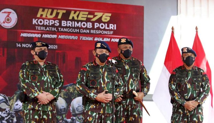 Kapolri Jenderal Listyo Sigit Prabowo saat menghadiri HUT ke-76 Korps Brimob, Minggu (14/11). (Humas Polri/rmolsumsel.id)