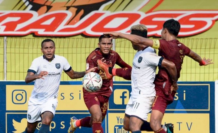 Laga Sriwijaya FC vs PSPS Riau berakhir imbang 0-0 di babak pertama saat kedua tim bertemu di pekan ke-8 Grup A Liga 2 2021, Rabu sore (17/11). (Instagram/pspsriau/rmolsumsel.id)