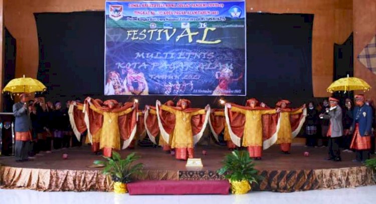 Penampilan tari Kebagh membuka Festival Multietnis Kota Pagar Alam, Rabu (24/11). (Humas Kota Pagar Alam/rmolsumsel.id)