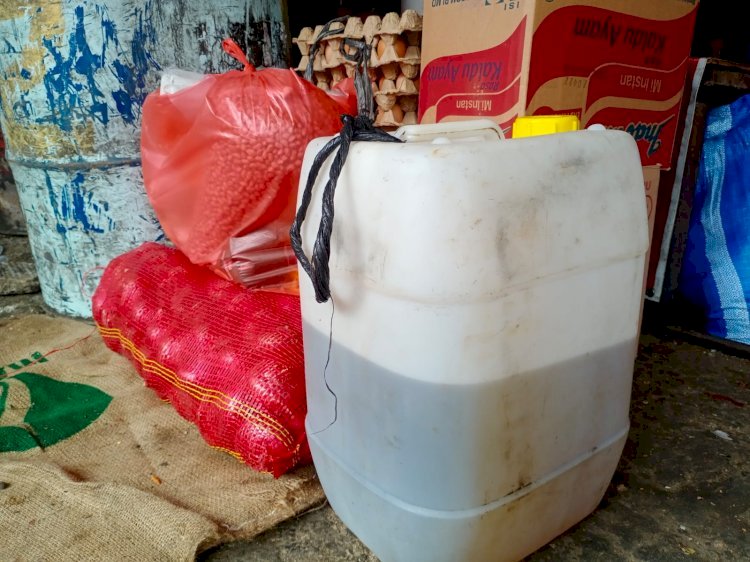 Harga minyak goreng di Pasar Palembang masih tinggi/ist