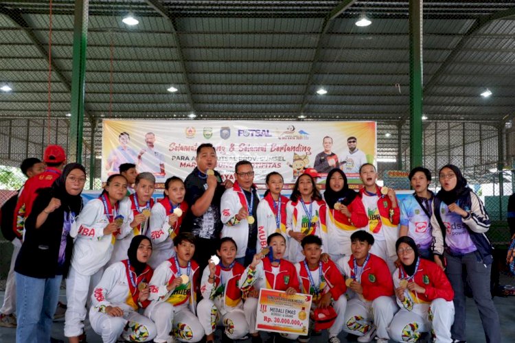 Tim Futsal Putri Muba meraih medali emas di Porprov XIII. (Istimewa/rmolsumsel.id)
