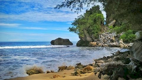 Pantai Lhok Rukam Aceh Selatan. (net/rmolsumsel.id)