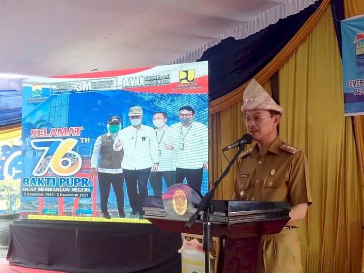 Wali Kota Palembang Harnojoyo saat acara pemberdayaan kepada Komunitas Masyarakat Peduli Sungai Dan Peduli Banjir (KMPS-PB) Palembang. (hummaidy kenny/rmolsumsel.id)