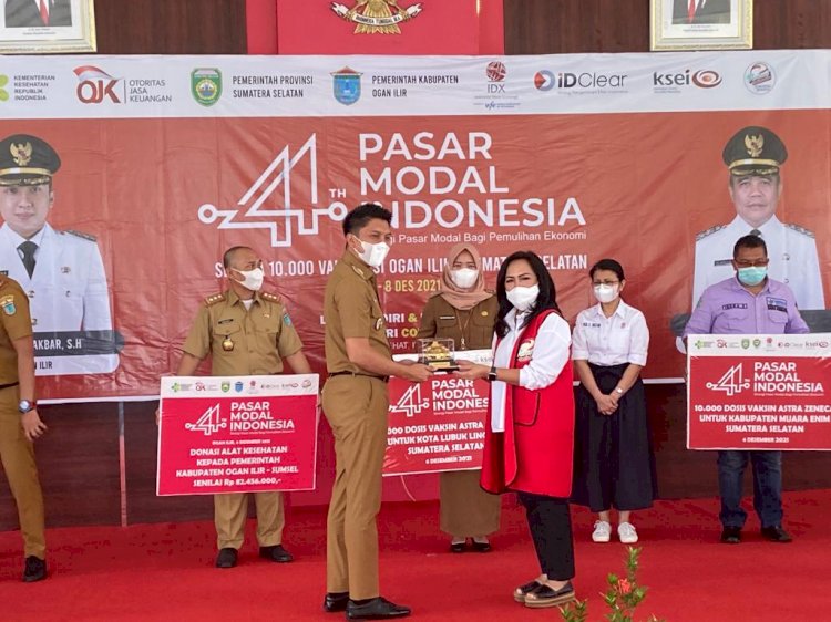 Penyaluran bantuan vaksin di Ogan Ilir. (ist/rmolsumsel.id)