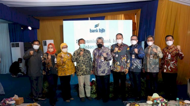 Acara peresmian Kanwil V dan KCP HR Muhammad bank bjb, Selasa, 21 Desember 2021./Dok