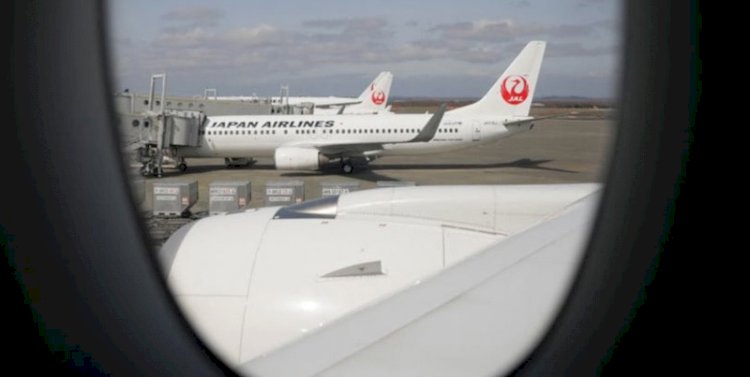 Ratusan penerbangan di Jepang terpaksa dibatalkan akbat salju tebal yang menyelimuti sebagian negara tersebut. (ist/rmolsumsel.id)