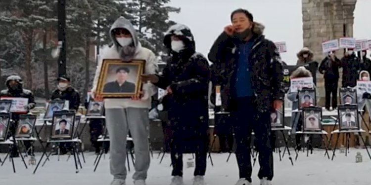 Demonstrasi warga Korea selatan yang menuntut pemerintah bertanggung jawab atas kematian akibat vaksin covid-19/ist
