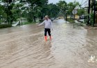 Tinjau Banjir, Wali Kota Palembang Ingatkan Waspada dan Pantau Secara Berkala
