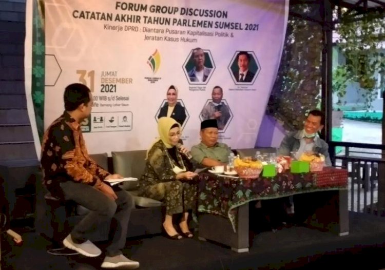 Ketua DPRD Sumsel RA Anita Noeringhati, dalam Forum Group Discussion Catatan Akhir Tahun Parlemen Sumsel 2021/ist