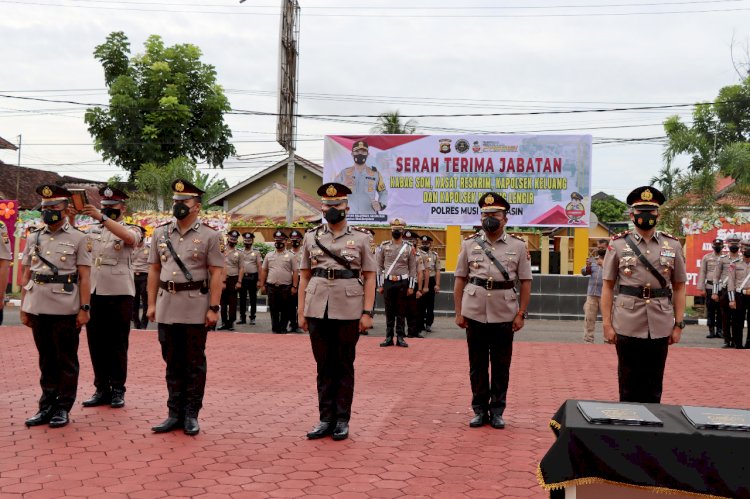 Serah terima jabatan di Polres Muba. (Istimewa/rmolsumsel.id)