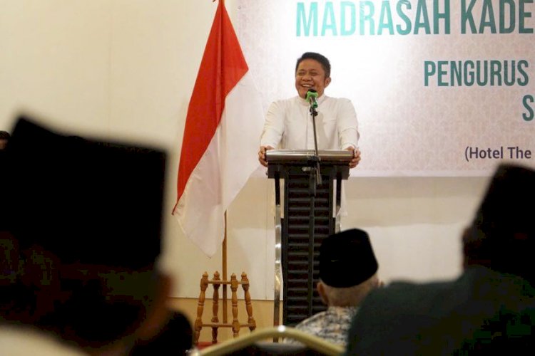 Gubernur Sumsel Herman Deru saat menghadiri acara Madrasah Kader Nahdlatul Ulama PWNU Sumsel.  (ist/rmolsumsel.id)