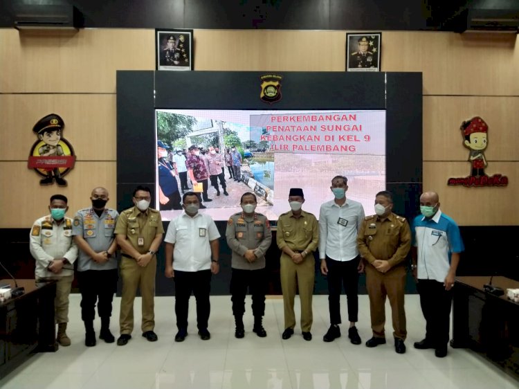 Koordinasi Pemkot Palembang dengan pihak kepolisian terkait penerapan Kampung Tangguh Nusantara Musim. (Ist/Rmolsumsel.id). 