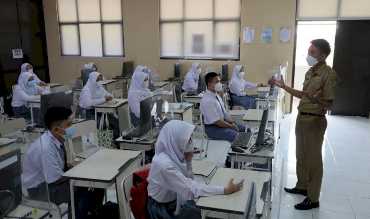 Sekolah di Palembang terancam akan kembali menerapkan sistem belahar daring mengingat penyebaran Covid-19 di lingkungan sekolah. (ist/rmolsumsel.id)