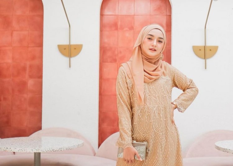 Busana muslim yang diproduksi Aceh Florimia rancangan Nelva Amelia. (Ist/Rmolsumsel). 