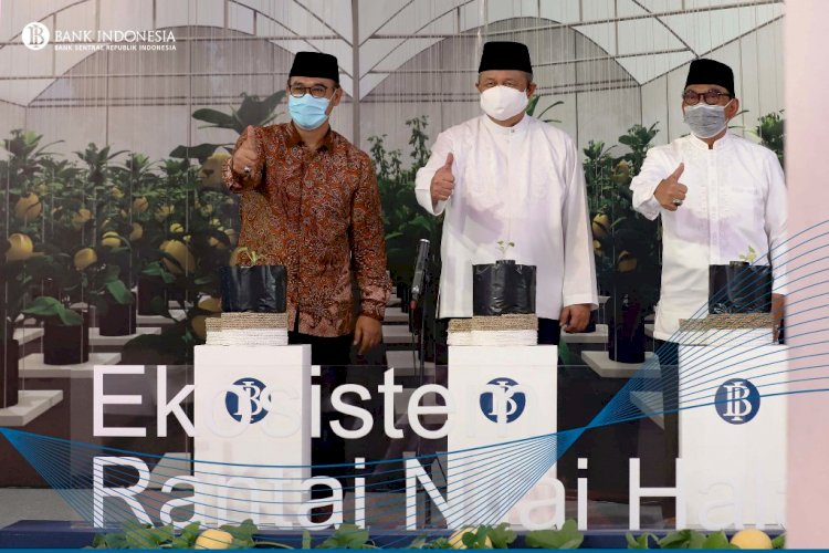 Gubernur BI Perry Warjiyo saat menghadiri peluncuran Program Pengembangan Ekosistem Rantai Nilai Halal atau Halal Value Chain di Solo, Sabtu (5/2). (Humas BI/rmolsumsel.id)