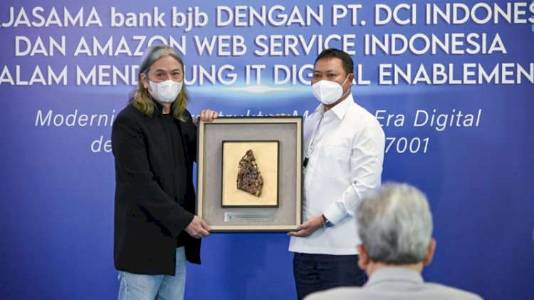 Penandatangan kerjasama bank bjb dengan AWS, Alibab dan PT DCI./Dok