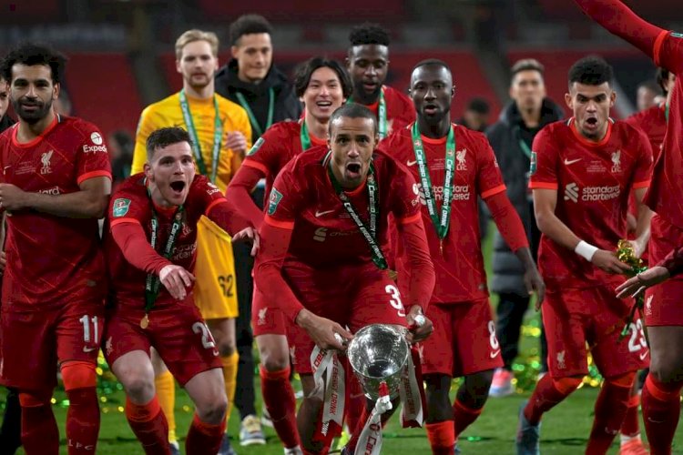 Liverpool berhasil mengangkat Piala Liga Inggris/net