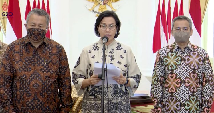 Ketua Pansel Anggota DK OJK 2022-2027 Sri Mulyani Indrawati saat membacakan keputusan mengenai Calon Anggota DK OJK yang ditetapkan lulus Seleksi Tahap IV (Afirmasi/Wawancara). (BPMI Setpres/rmolsumsel.id)