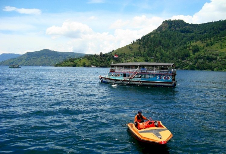 Ilustrasi danau toba di Indonesia. (Istimewa/net)
