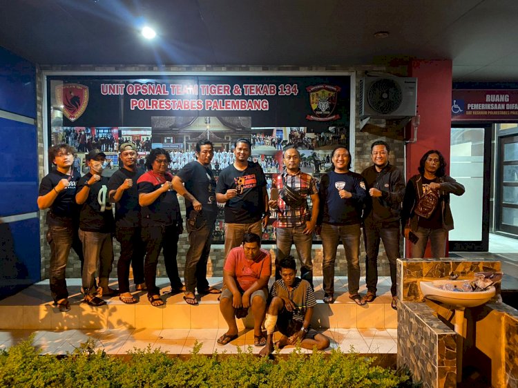 Pelaku pencurian beserta sang penadah diamankan Satreskrim Polrestabes Palembang. (Ist/Rmolsumsel.id). 