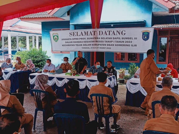 Anggota DPRD Sumatera Selatan asal Dapil III (OKI dan OI) melakukan reses di Kecamatan Teluk Gelam, Kabupaten OKI. (Ist/rmolsumsel.id)
