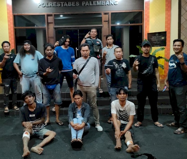 Ketiga pelaku saat diamankan di Satreksrim Polrestabes Palembang. (Ist/Rmolsumsel.id). 