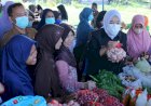 Belanja di Bazar Ramadan, Banyak Warga Palembang  yang Tidak Pakai Masker