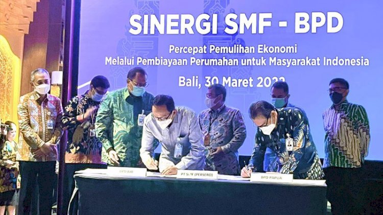 Penandatanganan kerjasama bank bjb dan SMF di Bali, Rabu (30/3)./Dok