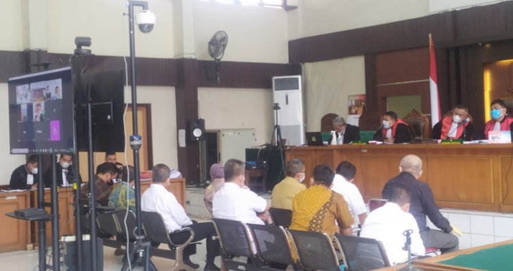 Sidang Masjid Sriwjijaya dengan agenda pemeriksaan saksi-saksi/Foto: Yosep Indra Praja