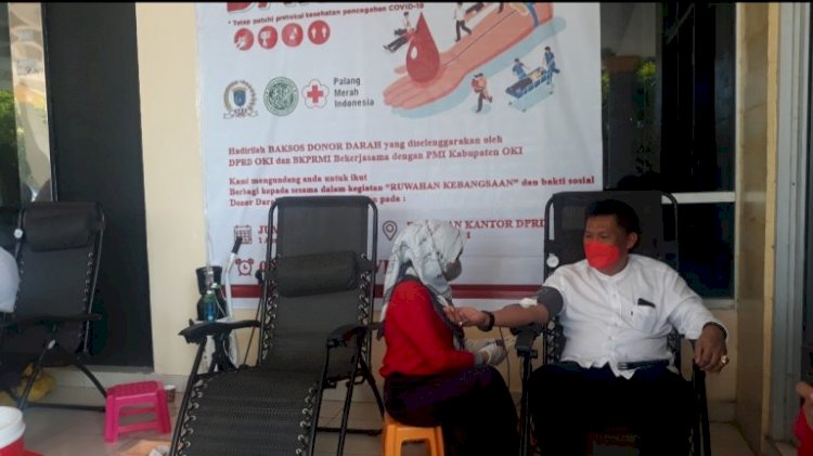 Gelaran donor darah yang digelar DPRD OKI. (ist/rmolsumsel.id) 
