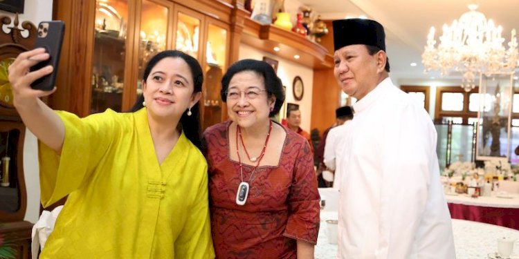 Ketum Gerindra, Prabowo Subianto saat mengunjung kediaman Ketum PDIP, Megawati Soekarnoputri. (Istimewa/net)