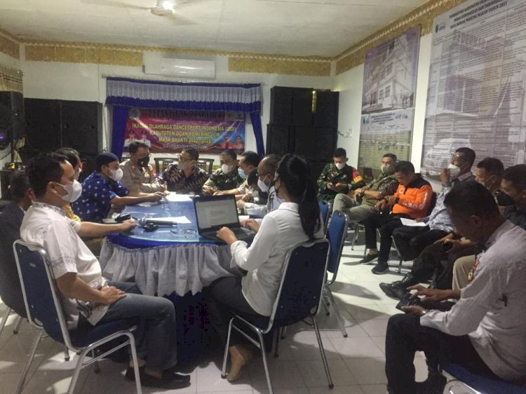 Rakor antisipasi kegiatan masyarakat saat Idul Fitri 1443 H di Kantor Dinas Pariwisata OKI