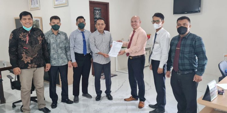 Kuasa Hukum 7 calon anggota Komisi Penyiaran Indonesia Daerah (KPID) Sumut mengirimkan somasi kepada Gubernur Sumut Edy Rahmayadi/Foto:RMOLSumut