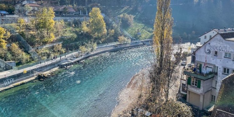 Keindahan Sungai Aare, Swiss tempat anak Ridwan Kamil tenggelam, Kamis (27/5).